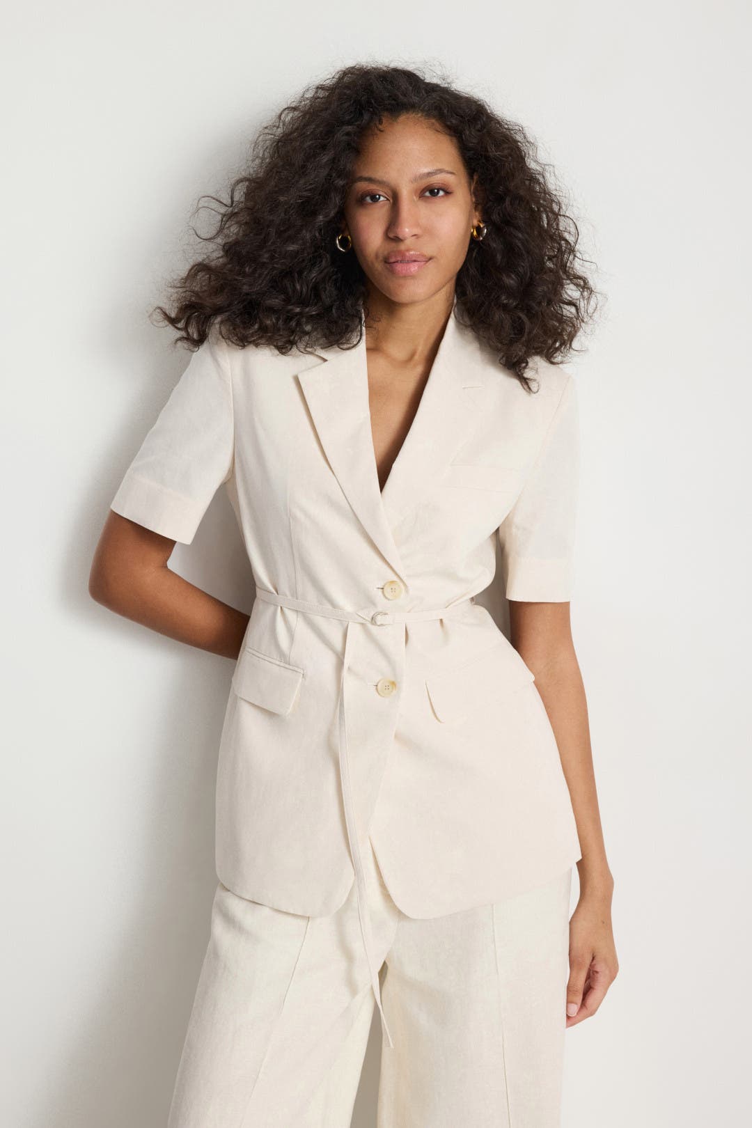Dunst ♥ HALF SLEEVE BELTED LINEN JACKET/ 追跡付 Half Sleeve Belted Linen Jacket by DUNST | Rent the Runway