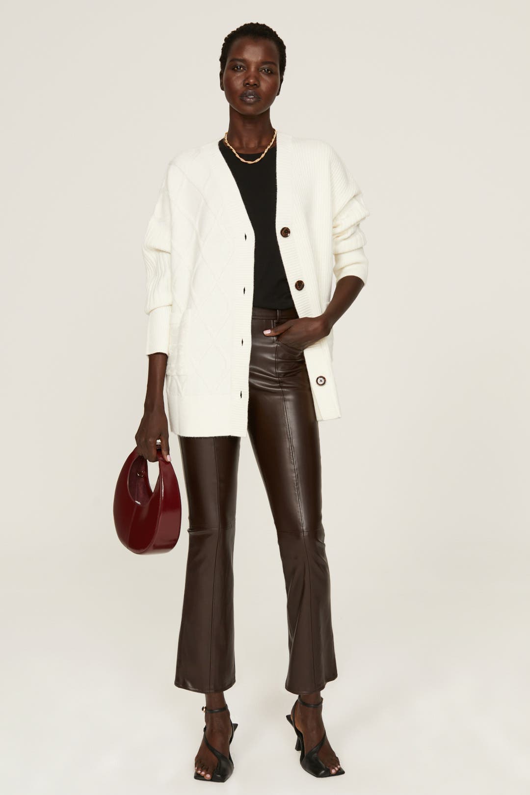 24AWMUKCYEN asymmetric short cardigan