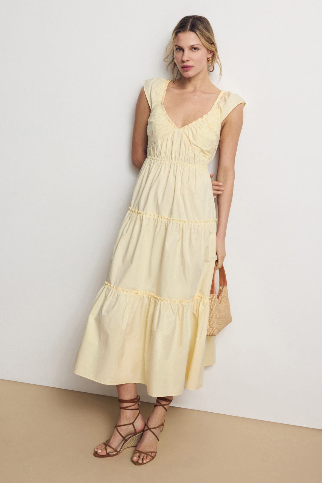 Derek Lam 10 Crosby ★ エイドリアン Vネック リブ Tシャツ Shop Derek Lam 10 Crosby at Indulge Decor + Fashion