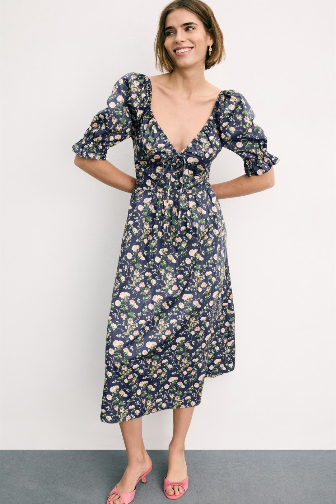 ワンピース 90cm house on the hill Dress 11000111.png?format=webp&width
