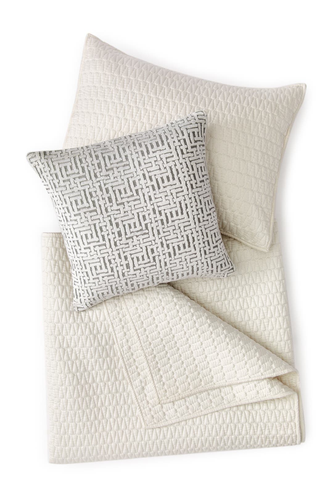 Full/Queen Gramercy Bedding Bundle Pearl by West Elm for 130 Rent