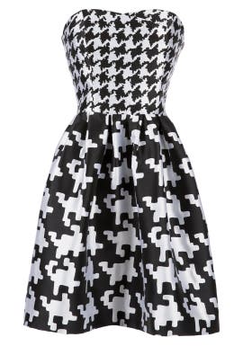 Strapless Houndstooth Print Crepe/Polyester Full-Skirt  Dress