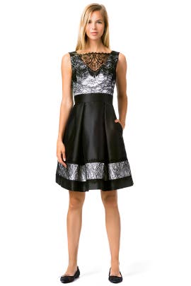 Full-Skirt Square Neck Nylon/Taffeta/Viscose Sleeveless Illusion Lace  Dress