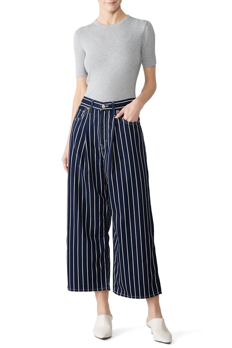 levi's ribcage pleated crop jeans